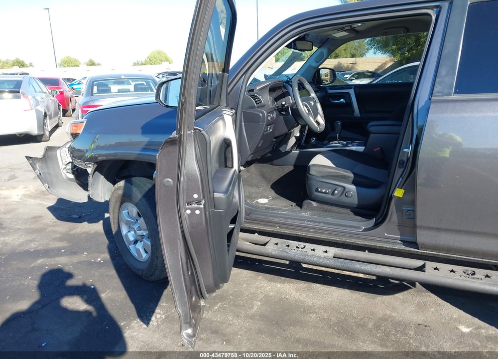 2020 TOYOTA 4RUNNER SR5 VIN: JTEBU5JR4L5792227