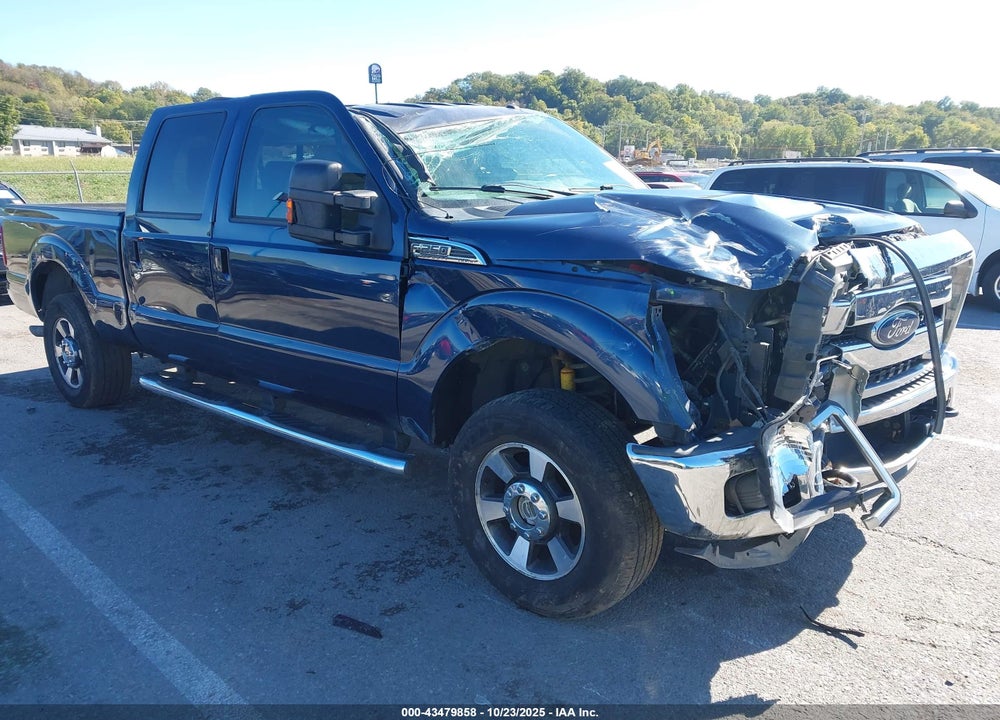 2015 FORD F-250 LARIAT VIN: 1FT7W2B61FED27822