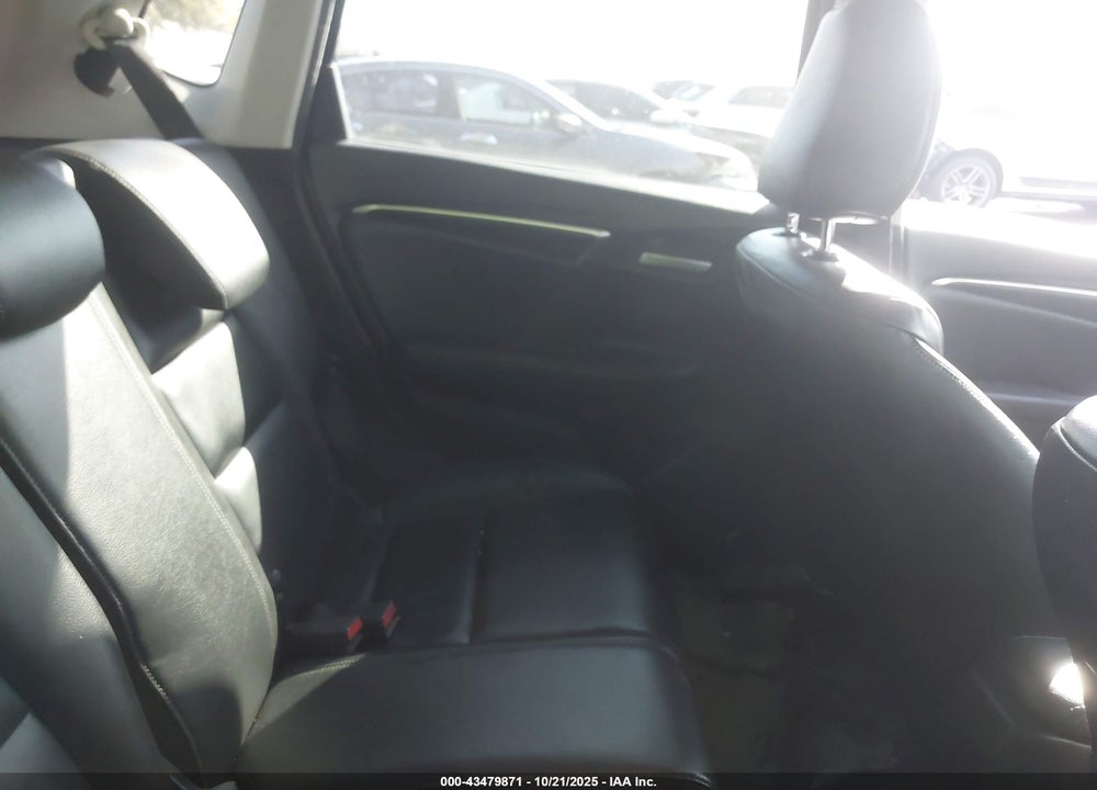 2015 HONDA FIT EX/EX-L VIN: 3HGGK5H89FM735650