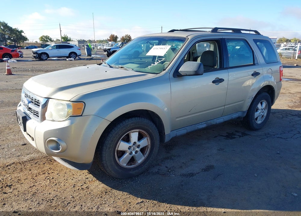 2010 FORD ESCAPE XLS VIN: 1FMCU0C79AKC17106