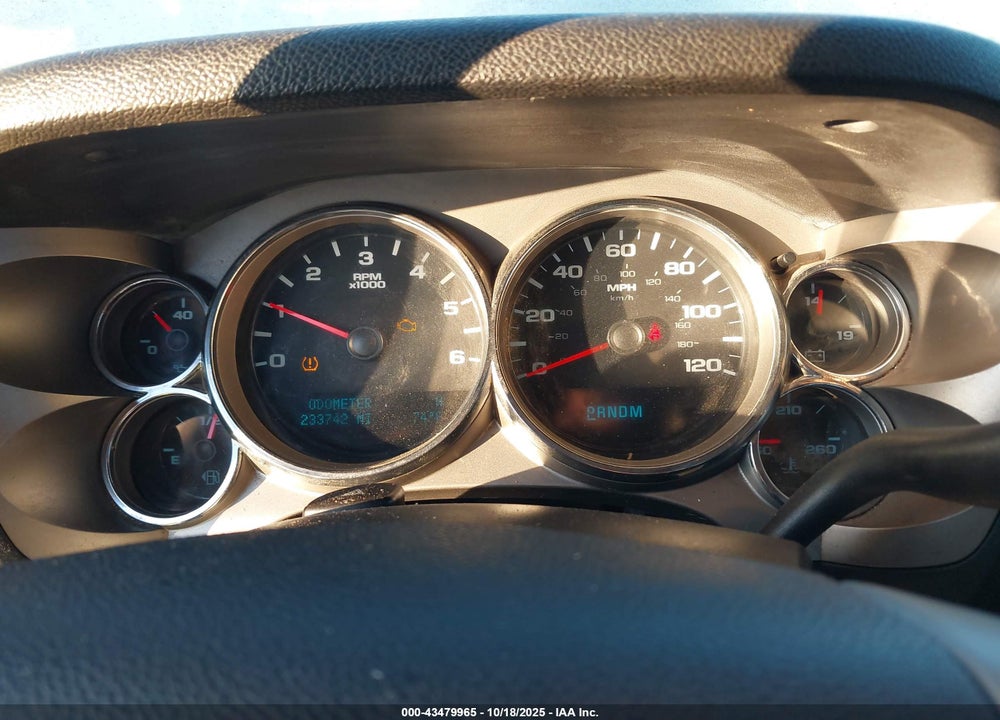 2009 CHEVROLET SILVERADO 1500 LT VIN: 3GCEC23039G275519
