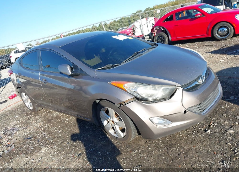 2013 HYUNDAI ELANTRA GLS VIN: 5NPDH4AE7DH313115