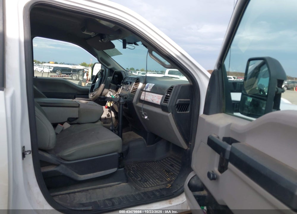 2019 FORD F-250 XL VIN: 1FDBF2B66KEC71392