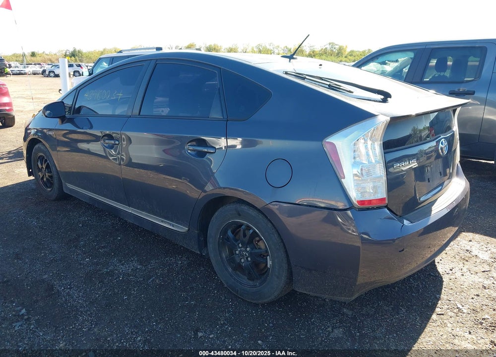 2011 TOYOTA PRIUS VIN: JTDKN3DU0B5346855