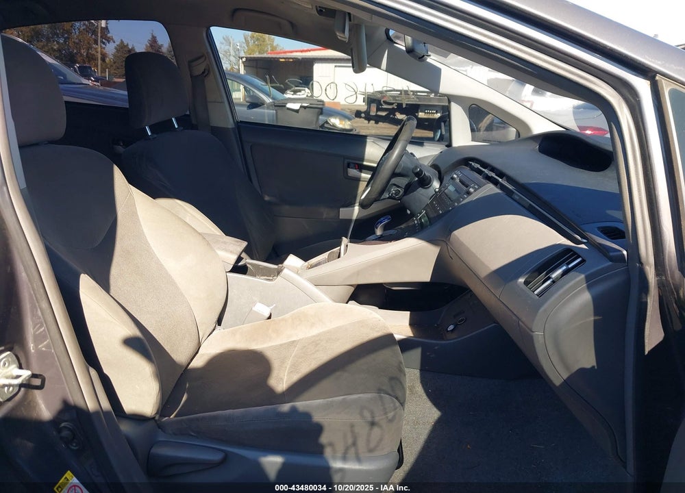 2011 TOYOTA PRIUS VIN: JTDKN3DU0B5346855