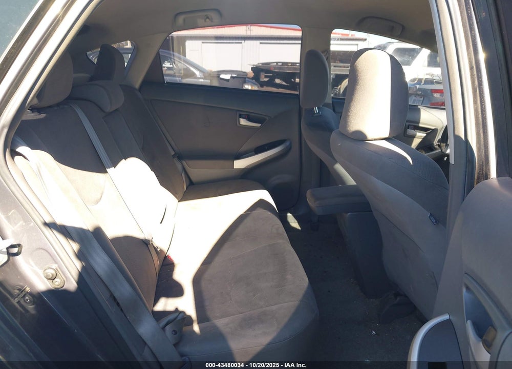 2011 TOYOTA PRIUS VIN: JTDKN3DU0B5346855