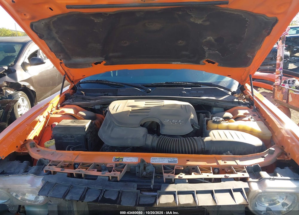 2014 DODGE CHALLENGER SXT PLUS VIN: 2C3CDYAG7EH187160
