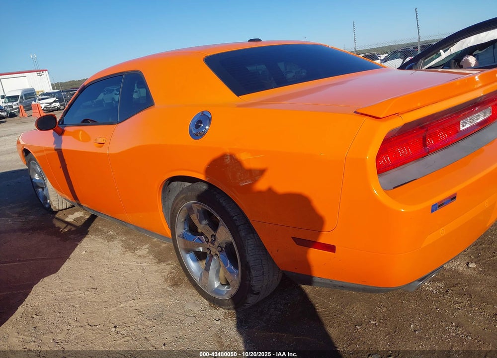 2014 DODGE CHALLENGER SXT PLUS VIN: 2C3CDYAG7EH187160