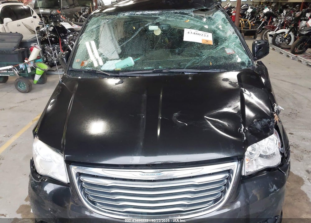 2015 CHRYSLER TOWN & COUNTRY TOURING VIN: 2C4RC1BGXFR522079