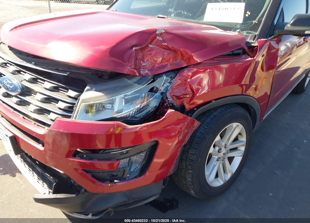 2017 FORD EXPLORER VIN: 1FM5K7D88HGE32858