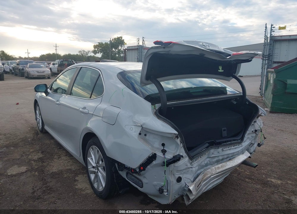 2023 TOYOTA CAMRY LE VIN: 4T1C11AKXPU182319