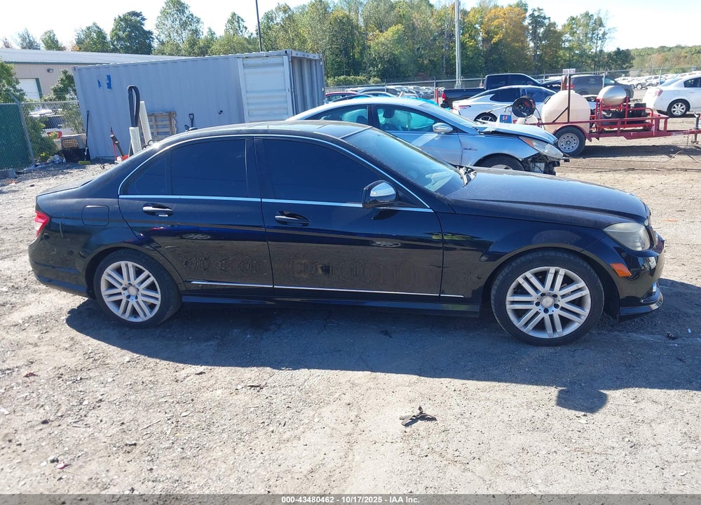 2008 MERCEDES-BENZ C CLASS VIN: WDDGF81X18F047818
