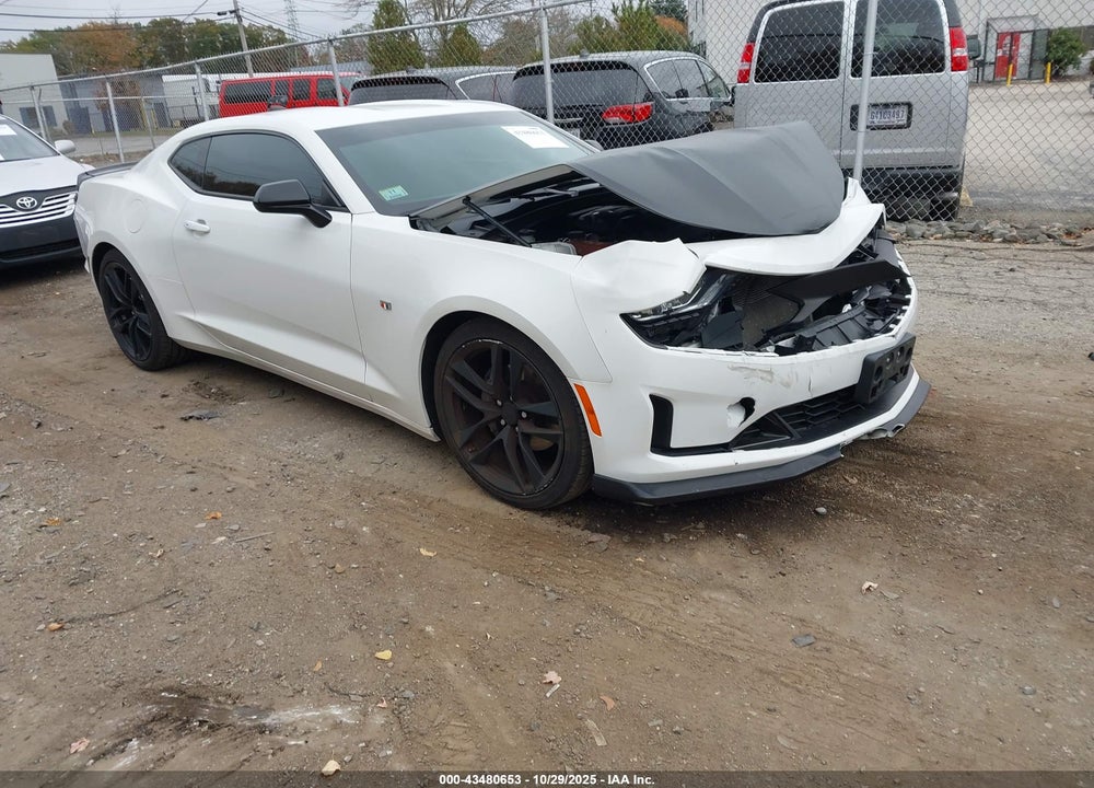 2019 CHEVROLET CAMARO 1LT VIN: 1G1FA1RX2K0129320