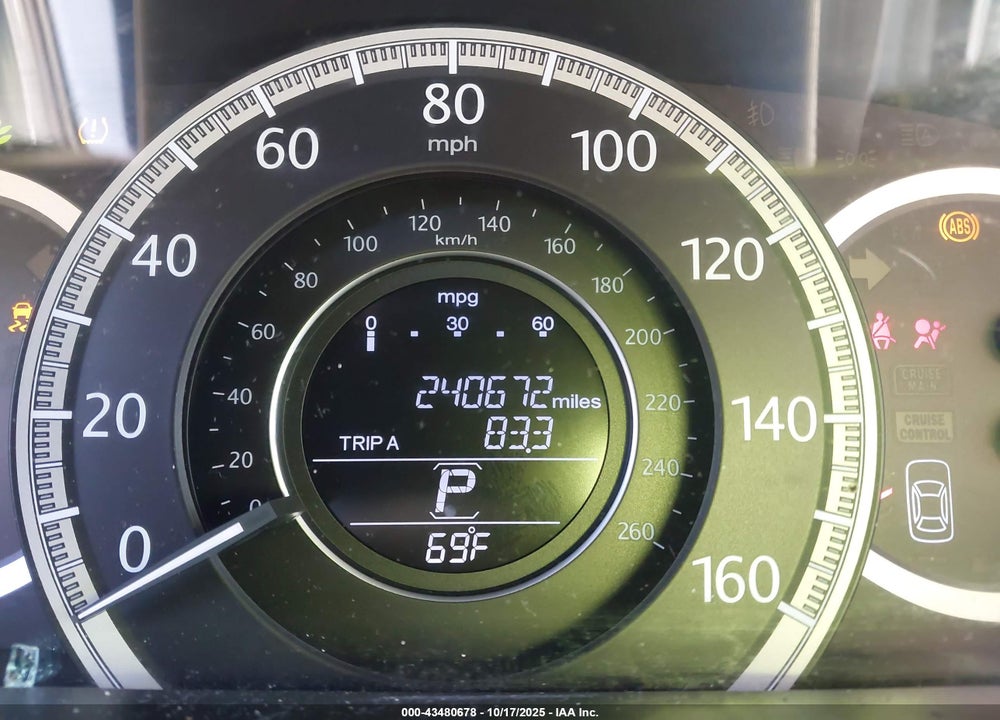 2013 HONDA ACCORD LX VIN: 1HGCR2F3XDA126142