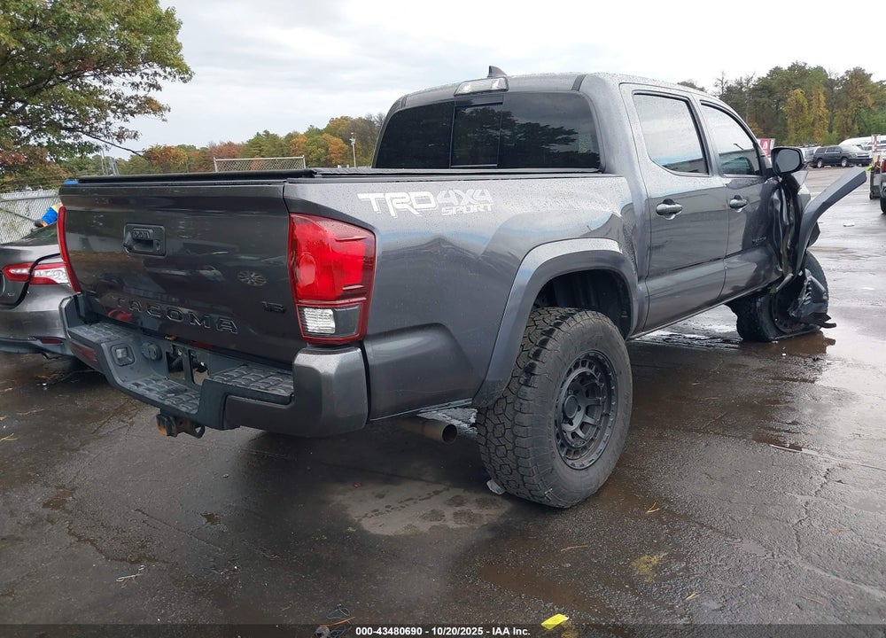 2018 TOYOTA TACOMA VIN: 5TFCZ5AN5JX126695