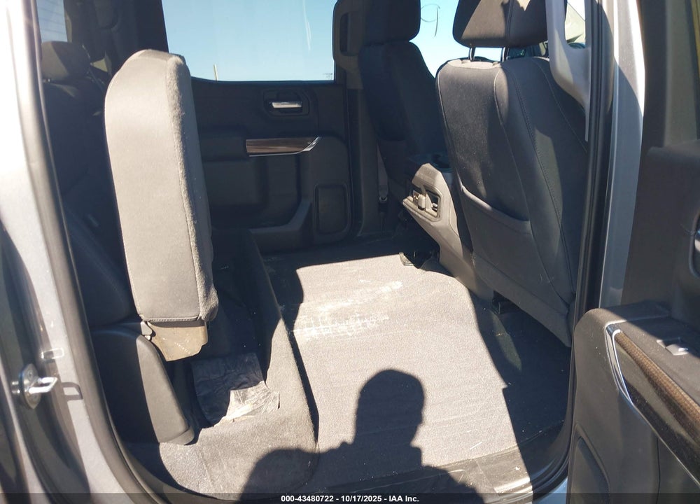 2019 CHEVROLET SILVERADO 1500 RST VIN: 3GCUYEED6KG226920