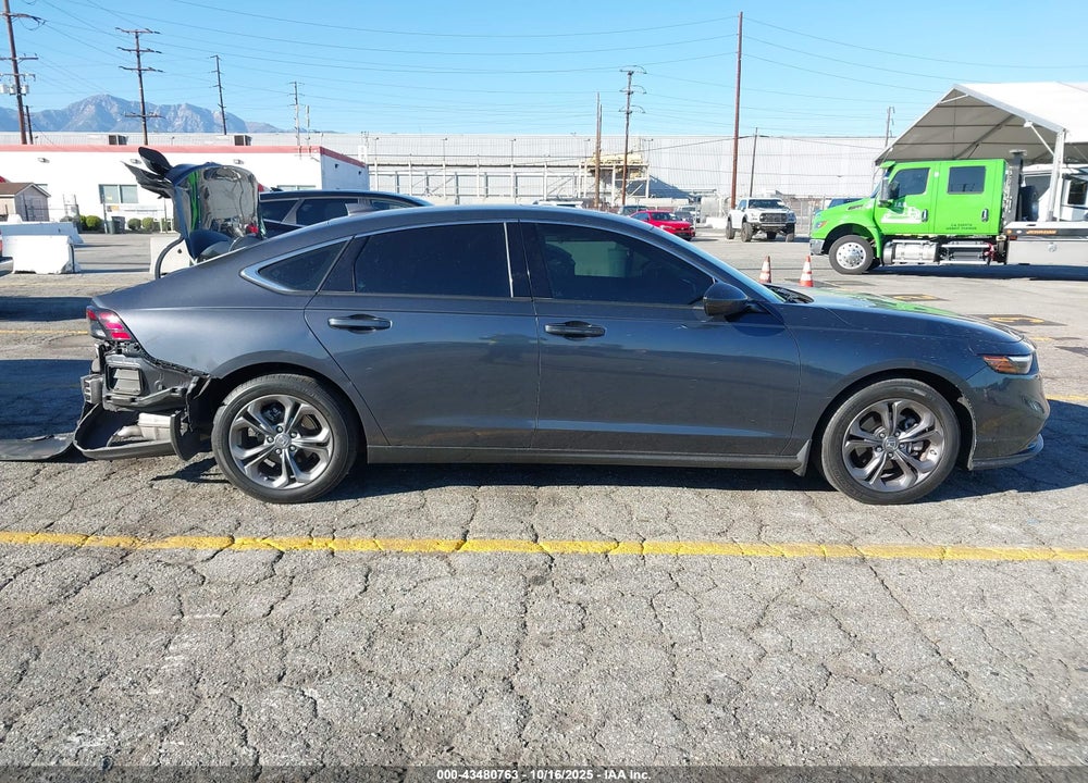 2023 HONDA ACCORD EX VIN: 1HGCY1F37PA017719