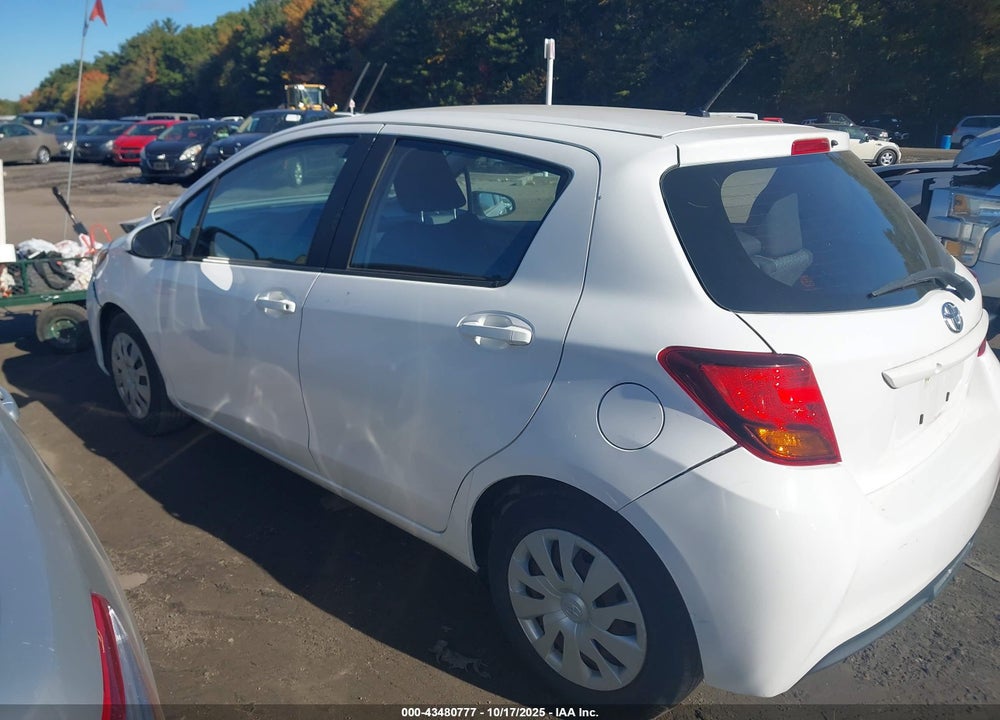 2017 TOYOTA YARIS VIN: VNKKTUD39HA078415