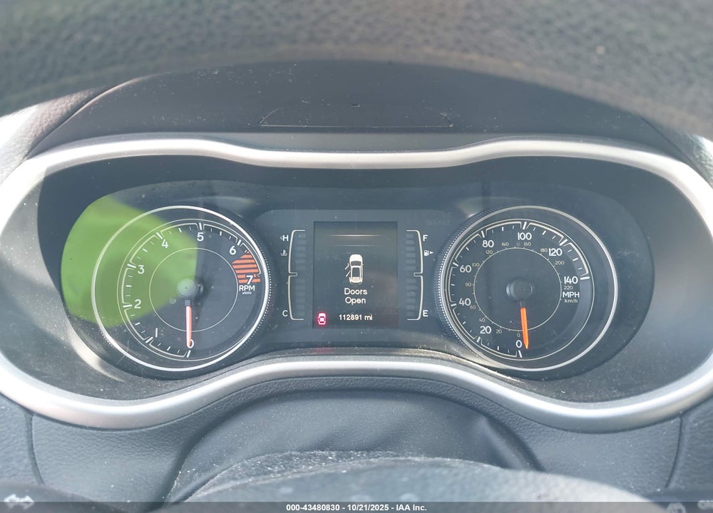 2016 JEEP CHEROKEE VIN: 1C4PJLAB1GW126890