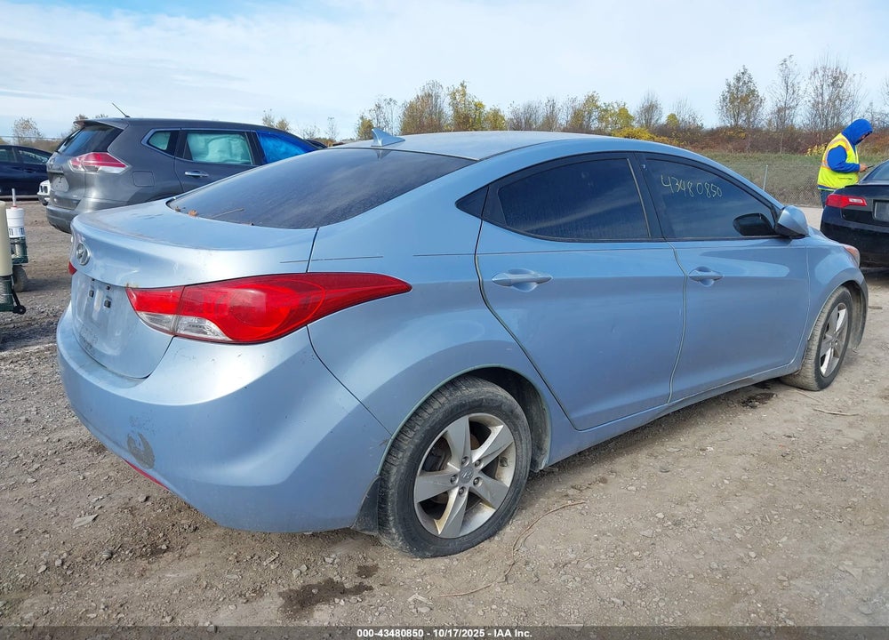 2012 HYUNDAI ELANTRA VIN: KMHDH4AE0CU431393