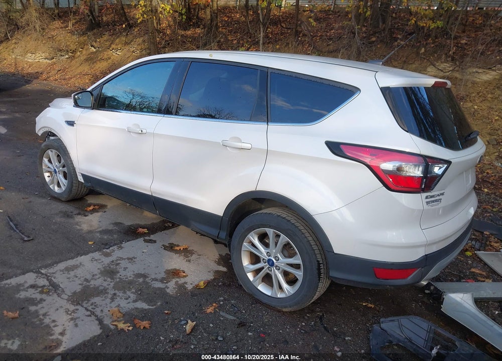 2017 FORD ESCAPE SE VIN: 1FMCU0GD6HUC75088