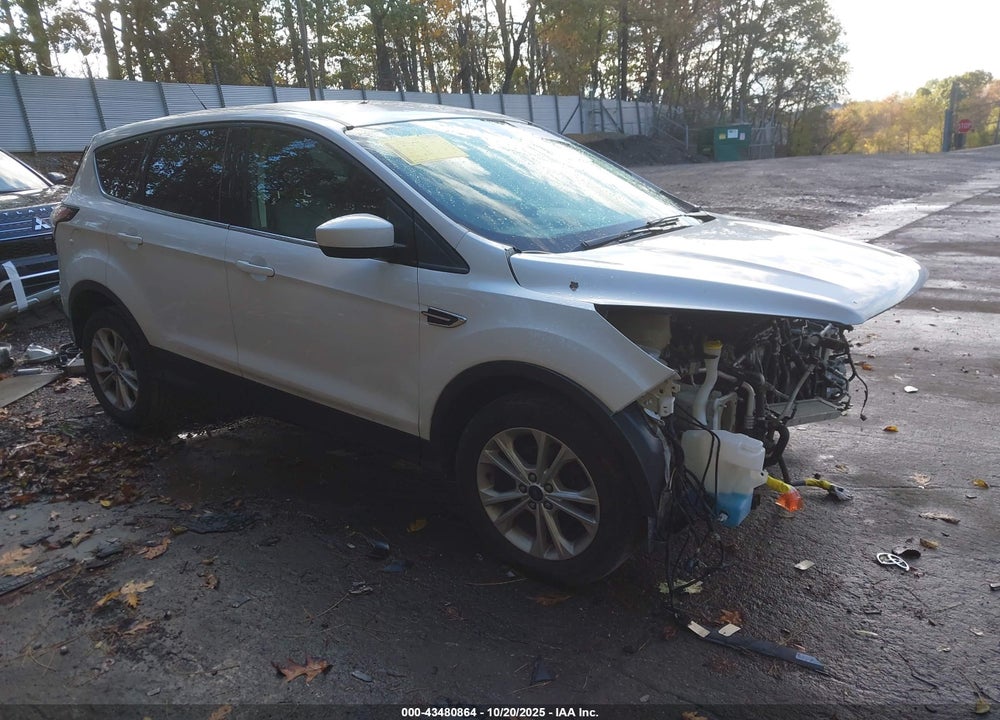 2017 FORD ESCAPE SE VIN: 1FMCU0GD6HUC75088