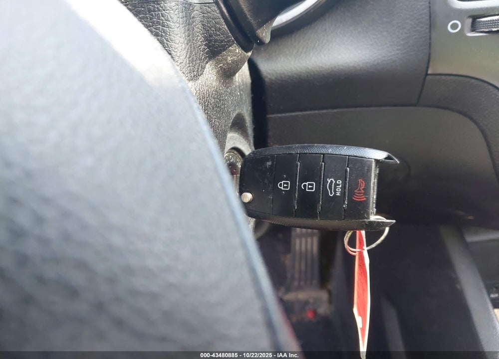 2017 KIA FORTE VIN: 3KPFK4A77HE091732