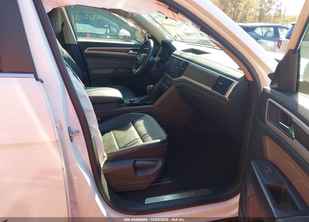 2022 VOLKSWAGEN ATLAS 3.6L V6 SE W/TECHNOLOGY VIN: 1V2HR2CAXNC523717