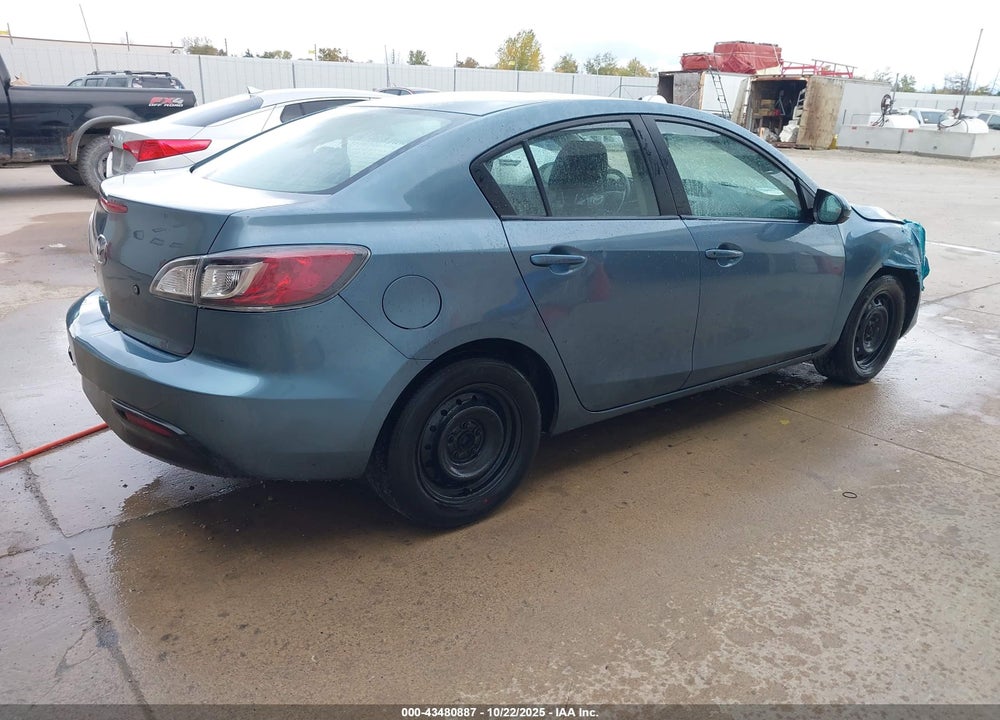 2010 MAZDA 3 I SPORT VIN: JM1BL1SF9A1330299