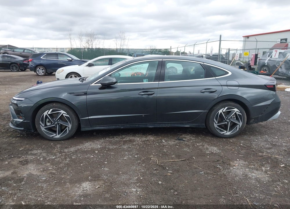 2024 HYUNDAI SONATA SEL VIN: KMHL14JA9RA396747