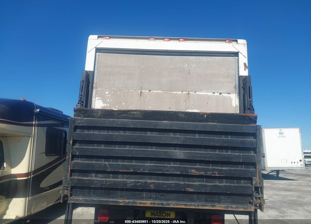 1996 INTERNATIONAL 4000 4700 VIN: 1HTSCABM6TH357259