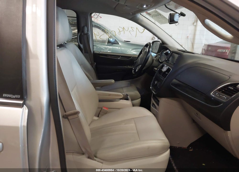 2012 CHRYSLER TOWN & COUNTRY TOURING VIN: 2C4RC1BG1CR187628