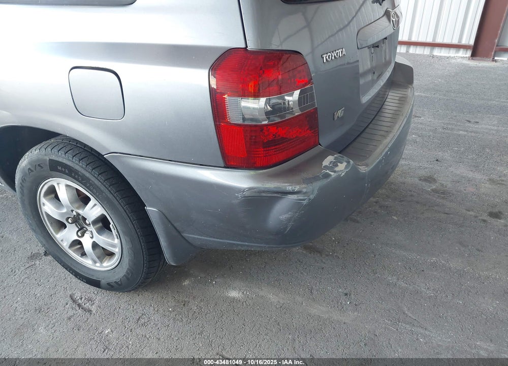 2004 TOYOTA HIGHLANDER VIN: JTEDP21A840031899