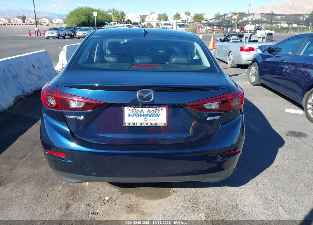 2018 MAZDA 3 TOURING VIN: 3MZBN1V36JM262913