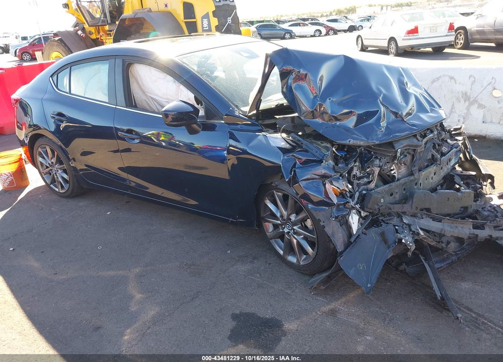 2018 MAZDA 3 TOURING VIN: 3MZBN1V36JM262913