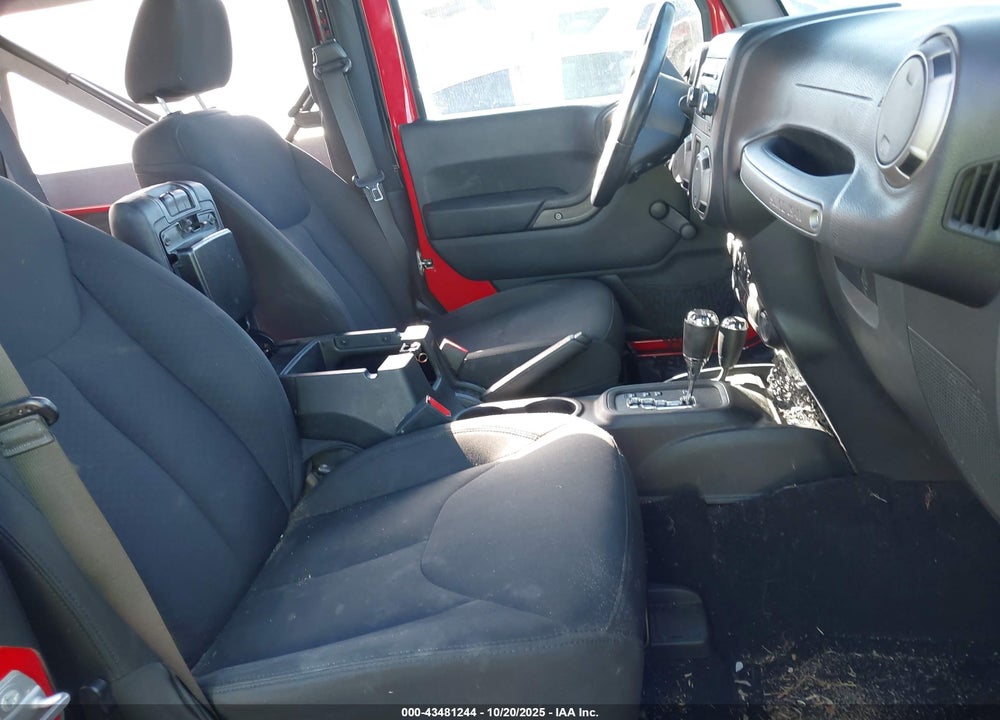 2016 JEEP WRANGLER SPORT VIN: 1C4AJWAG7GL157520