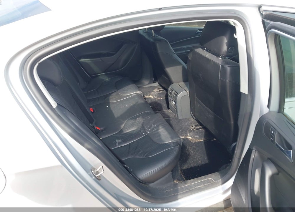 2006 VOLKSWAGEN PASSAT VIN: WVWFU73C26E143380