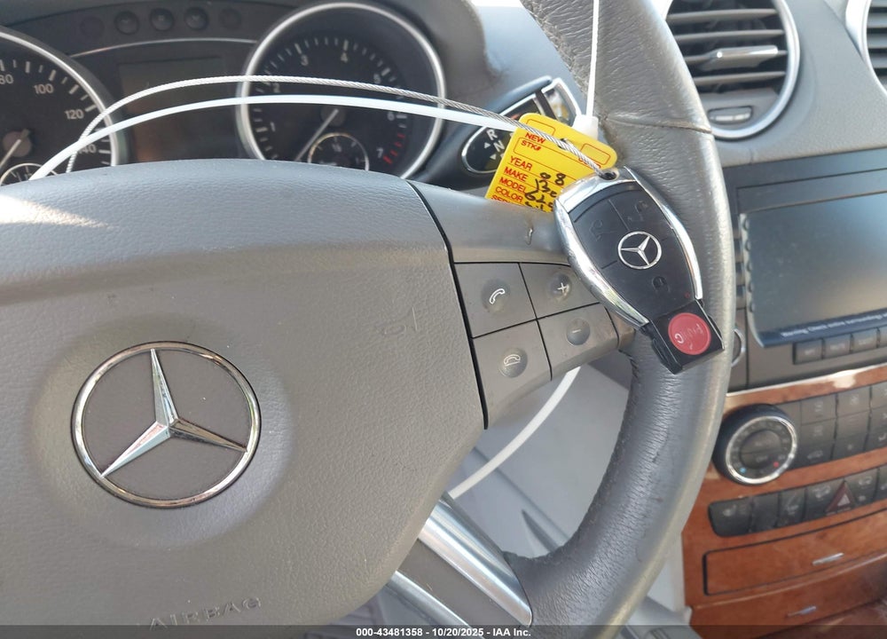2008 MERCEDES-BENZ GL 450 4MATIC VIN: 4JGBF71E98A388907