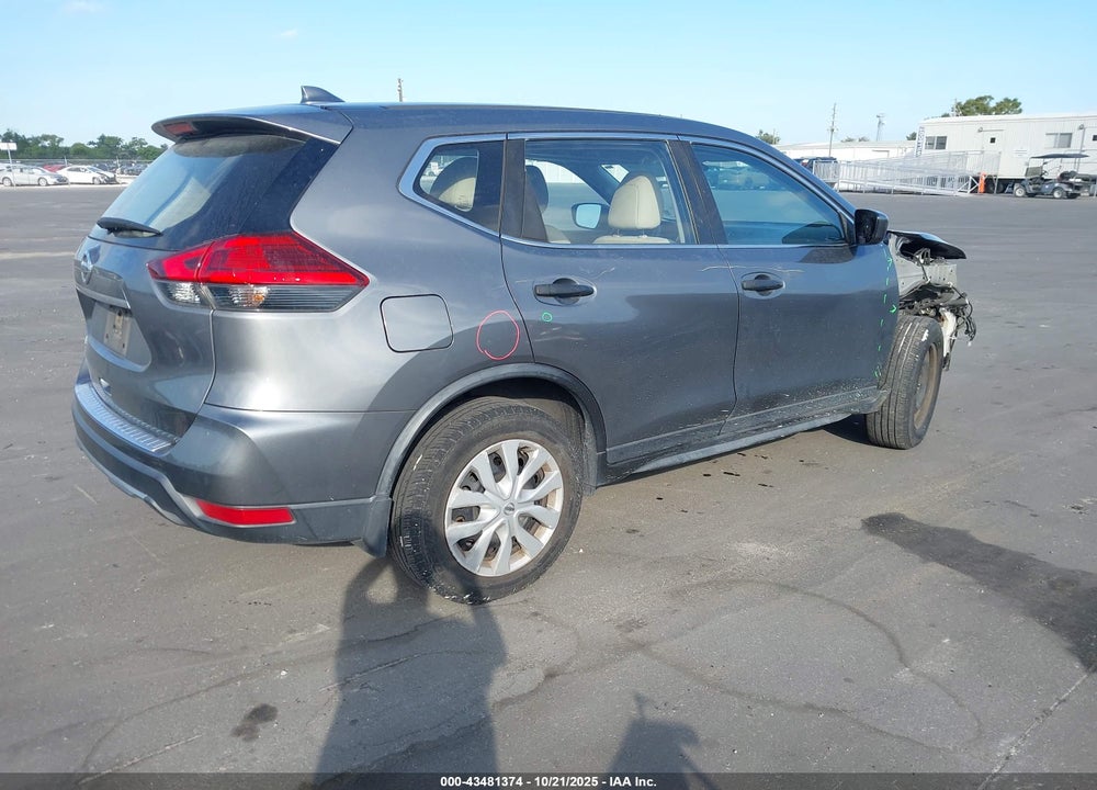 2017 NISSAN ROGUE S VIN: JN8AT2MT4HW132123