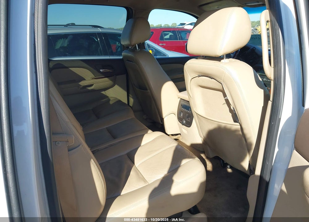 2010 CHEVROLET AVALANCHE 1500 LT1 VIN: 3GNNCFE02AG276628