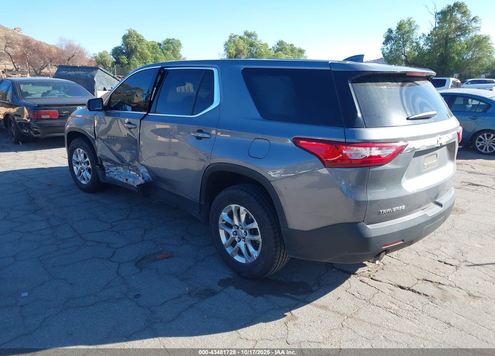 2021 CHEVROLET TRAVERSE FWD LS VIN: 1GNERFKW4MJ109388