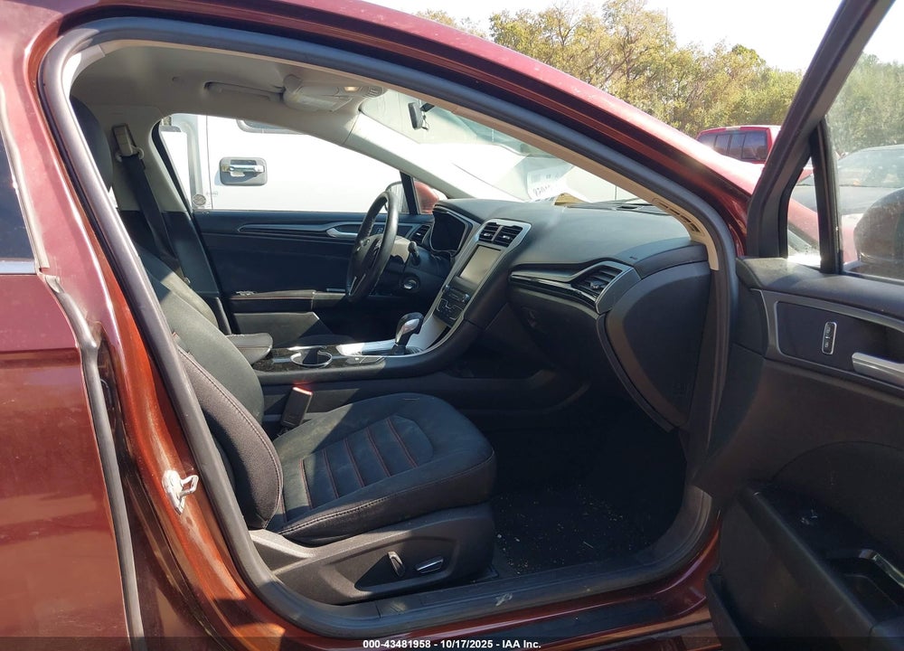 2016 FORD FUSION HYBRID SE VIN: 3FA6P0LU6GR149839