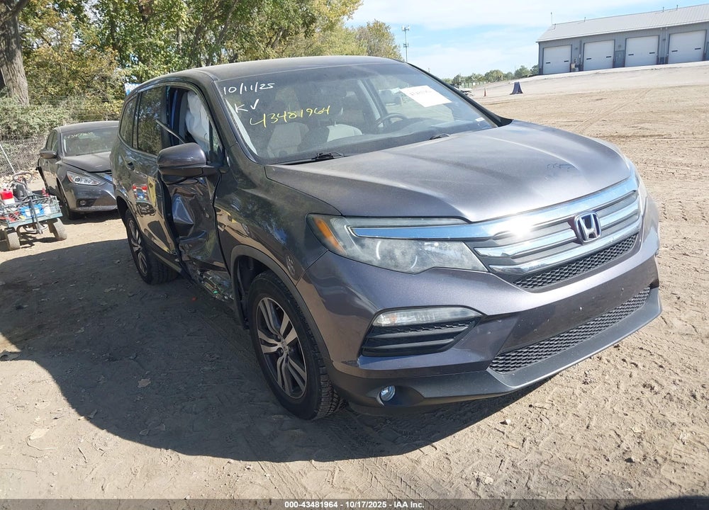 2018 HONDA PILOT EX VIN: 5FNYF6H3XJB021900