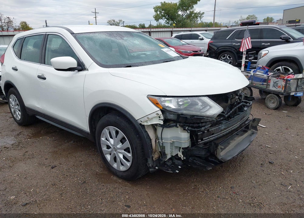 2019 NISSAN ROGUE S VIN: 5N1AT2MT1KC772693