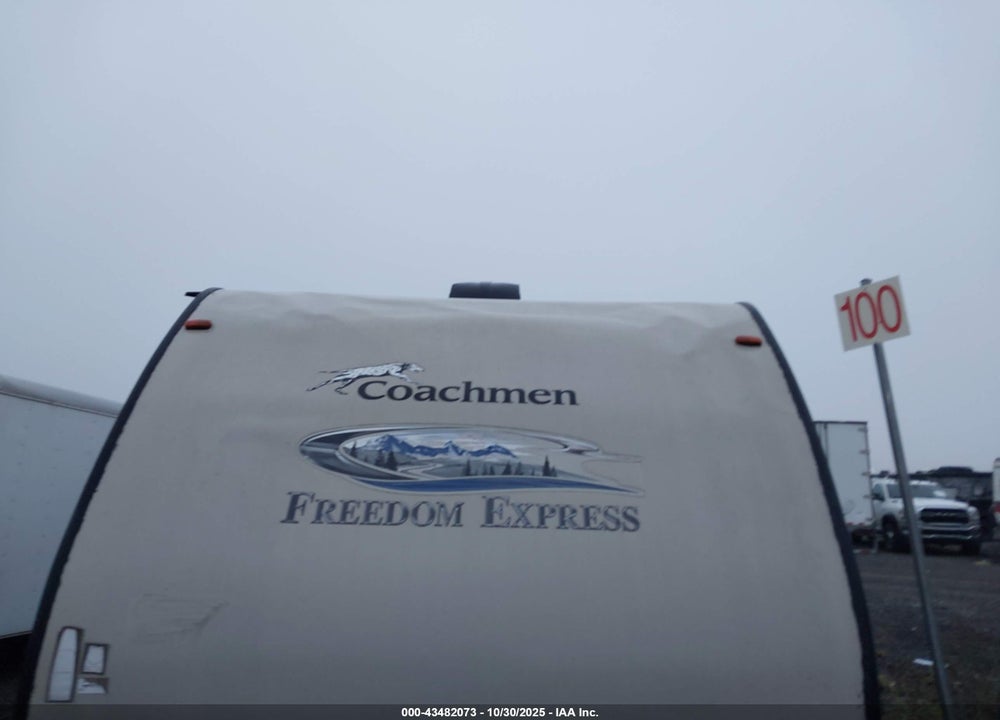 2016 COACHMEN FREEDOM VIN: 5ZT2FEPB5GA020047
