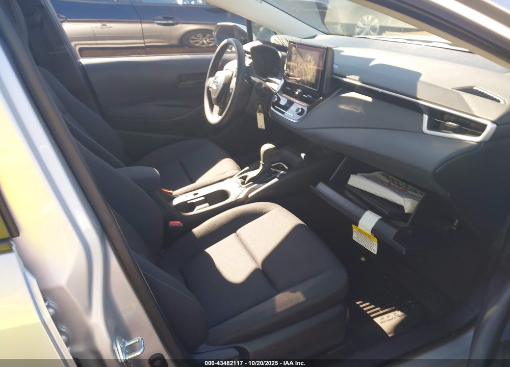 2025 TOYOTA COROLLA LE VIN: 5YFB4MDE1SP337764
