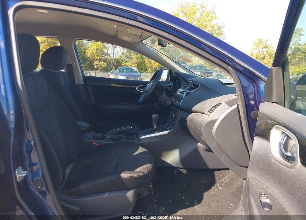 2018 NISSAN SENTRA VIN: 3N1AB7APXJY212417