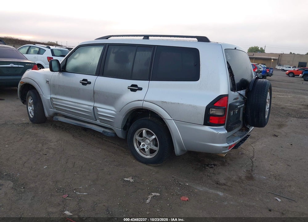 2002 MITSUBISHI MONTERO XLS VIN: JA4MW31R22J064143