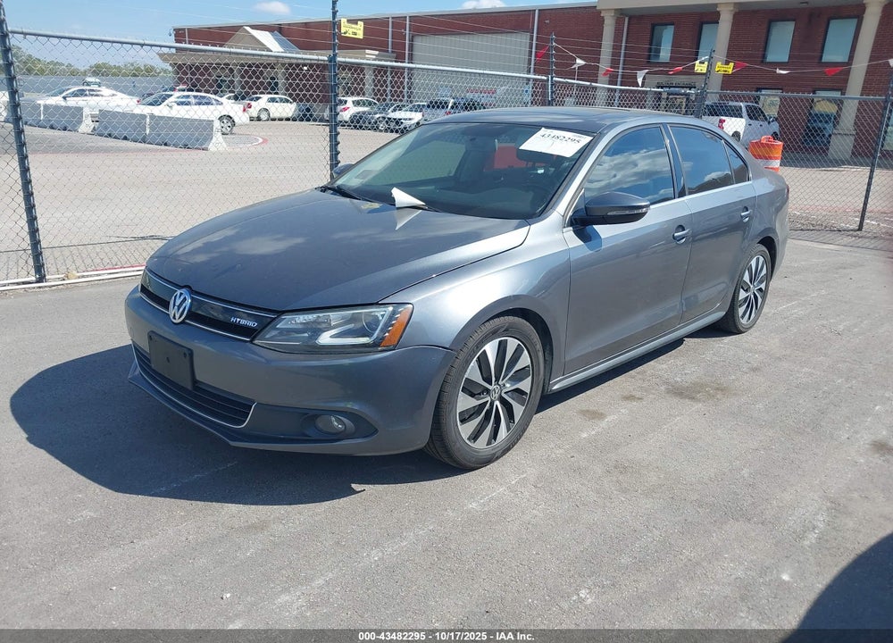 2014 VOLKSWAGEN JETTA HYBRID SEL PREMIUM VIN: 3VW637AJ0EM210827