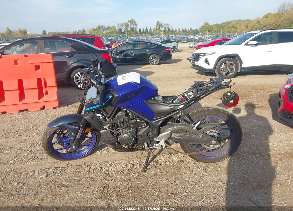 2023 YAMAHA MT-03 VIN: MH3RH20Y0PK011971